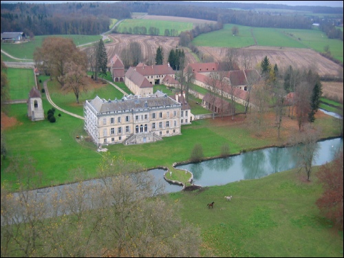 Neuvelle-les-La-Charite-web.jpg
